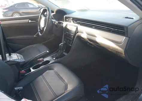 2022 Volkswagen Passat 2.0T Se из США, поврежденный, VIN 1VWSA7A39NC006910